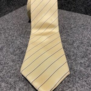 Halston Heritage yellow Pinstripe Tie